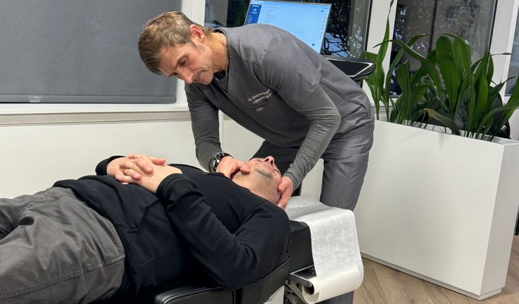 Chiropractic Adjustments at Lakeside Spine and Wellness